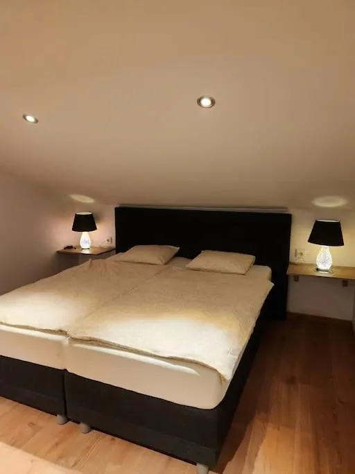 Semesterbostad Apartment Mit Garten Wien